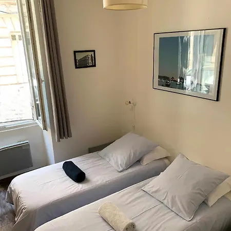 Lurbe Bleue I Peaceful & Charming 4Pax Apartment I Bordeaux City Center Apartamento Bordéus