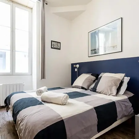 Lurbe Bleue I Peaceful & Charming 4Pax Apartment I Bordeaux City Center